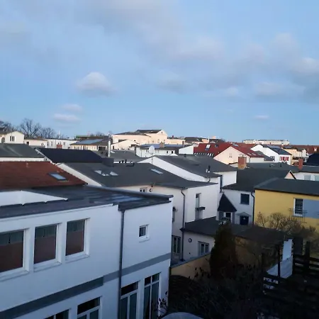 Ferienwohnung preiswert und strandnah Rostock Exterior foto